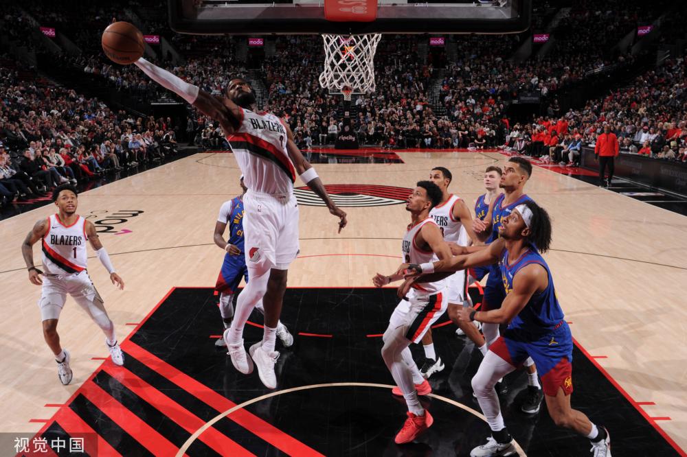 在赛季的后 在赛季的后